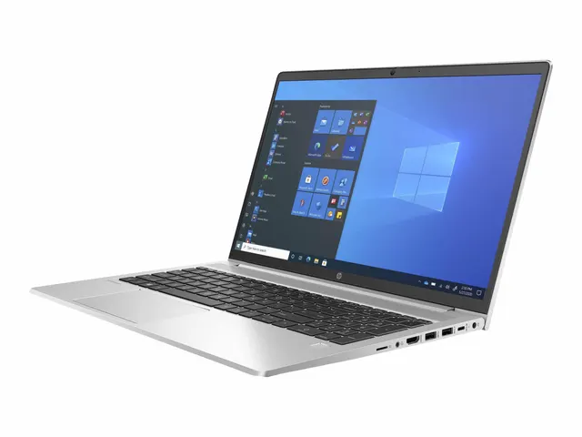 HP Notebook 450PB i5 1135G7/8/256 2X7N5EA