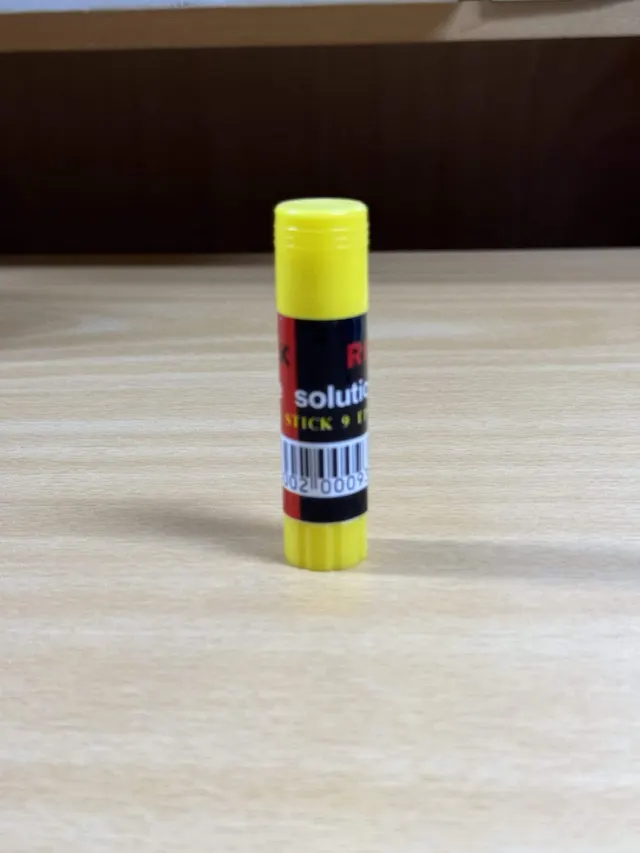 B/R Glue Stick 9 GR BR00093